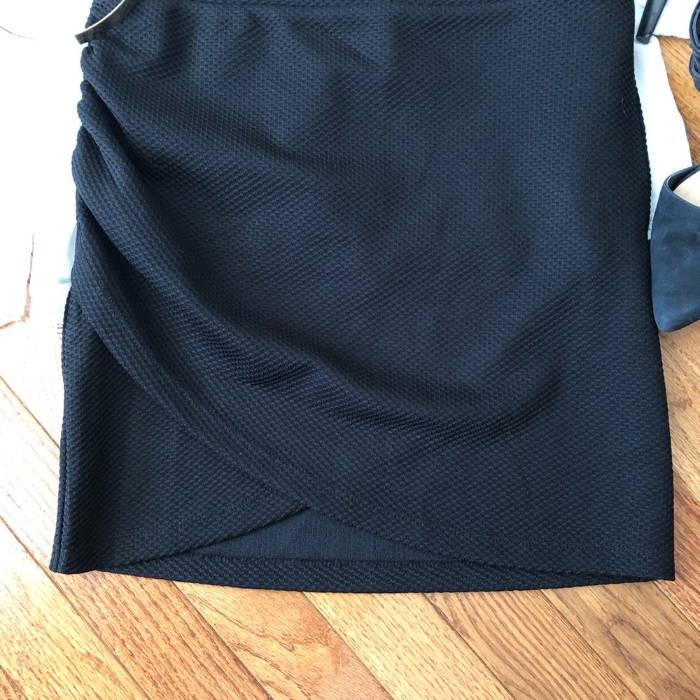 NEW HPπππ. DIVIDED Black Skirt Small - Picture 3 of 5